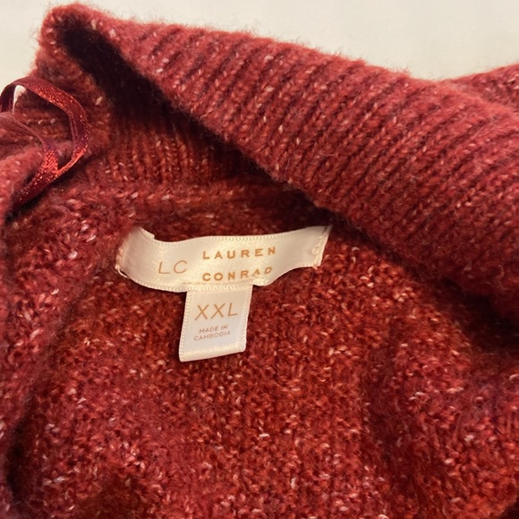 Lauren Conrad Mock Neck Tunic Sweater - Picture 5 of 6